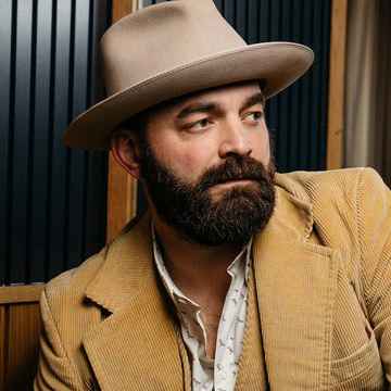 Drew Holcomb Concerts in Boston